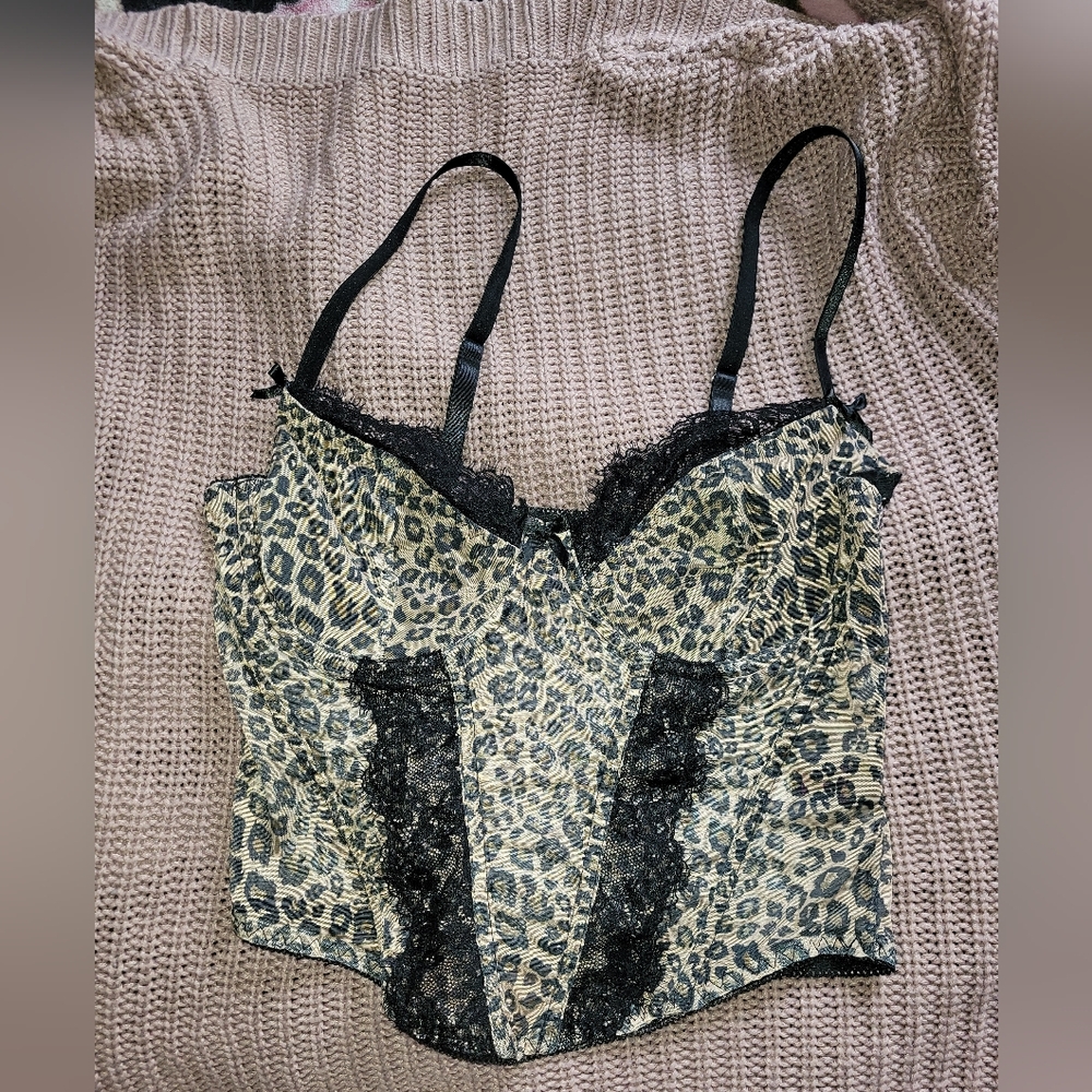 Leopard print lace bustier top